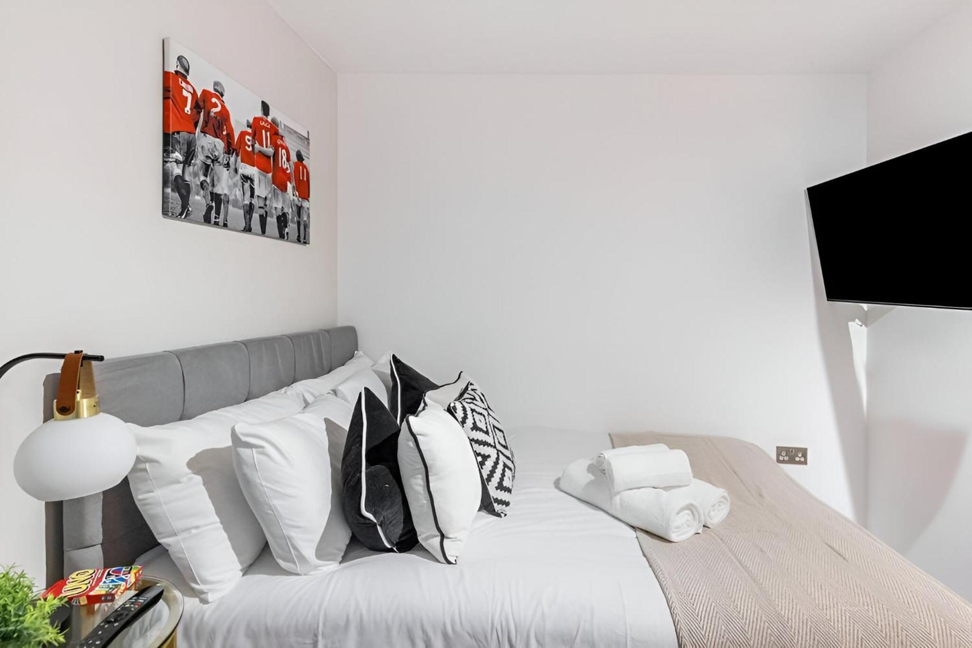 Cozy Vibes Minimalist Studio Stay Londra Esterno foto