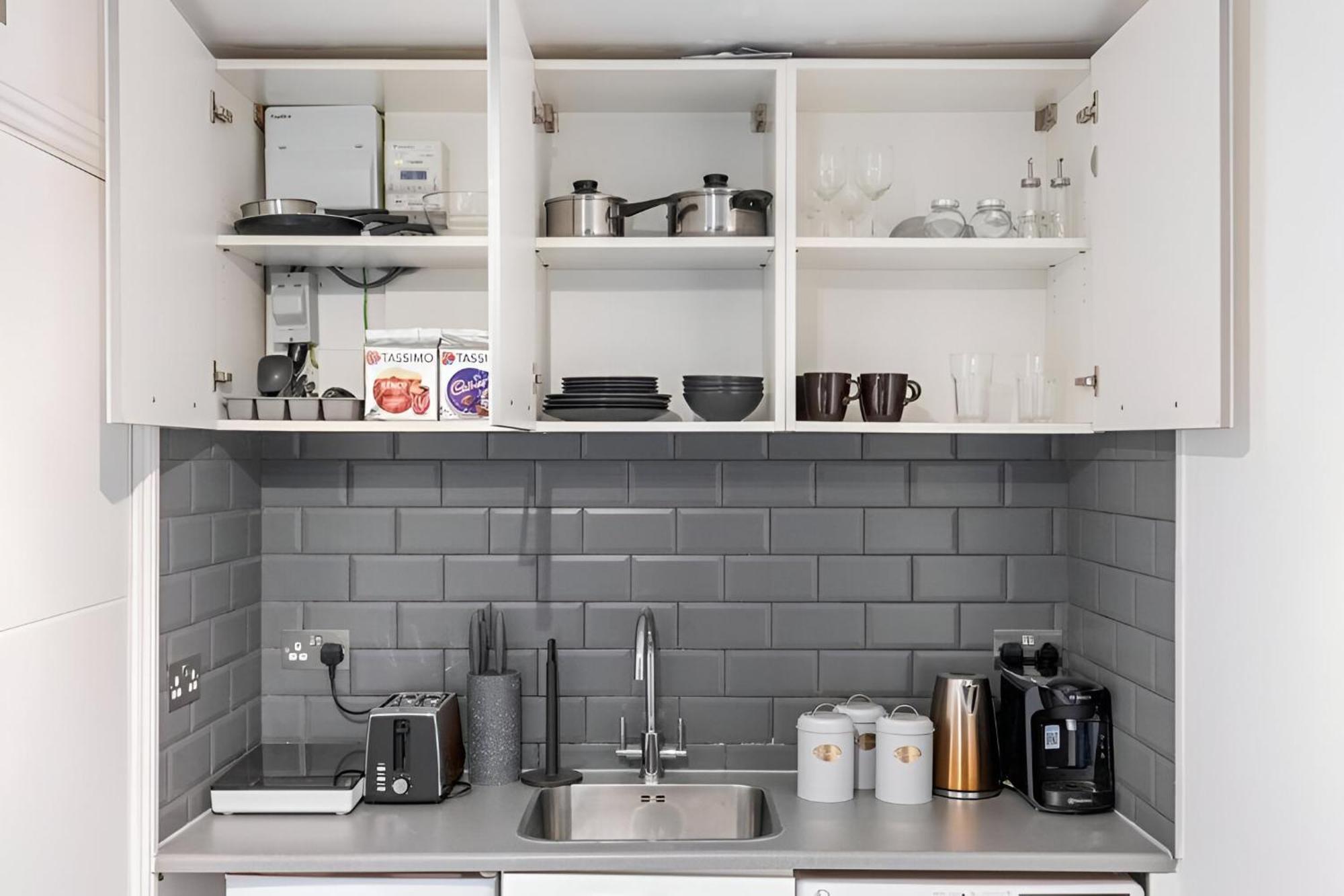 Cozy Vibes Minimalist Studio Stay Londra Esterno foto